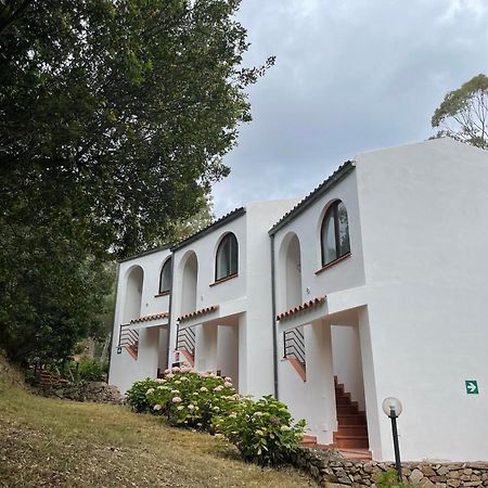 Villaggio Camping Golfo Di Arzachena กันนิโจเน ภายนอก รูปภาพ