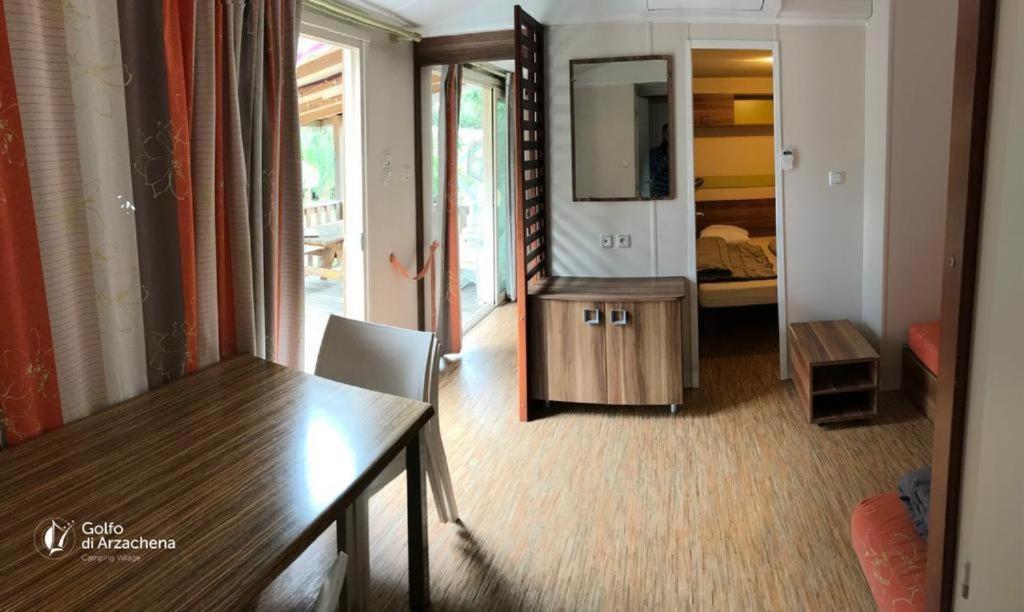 Villaggio Camping Golfo Di Arzachena กันนิโจเน ภายนอก รูปภาพ