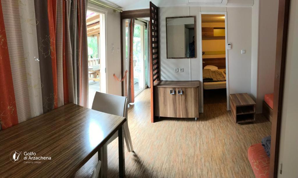Villaggio Camping Golfo Di Arzachena กันนิโจเน ภายนอก รูปภาพ