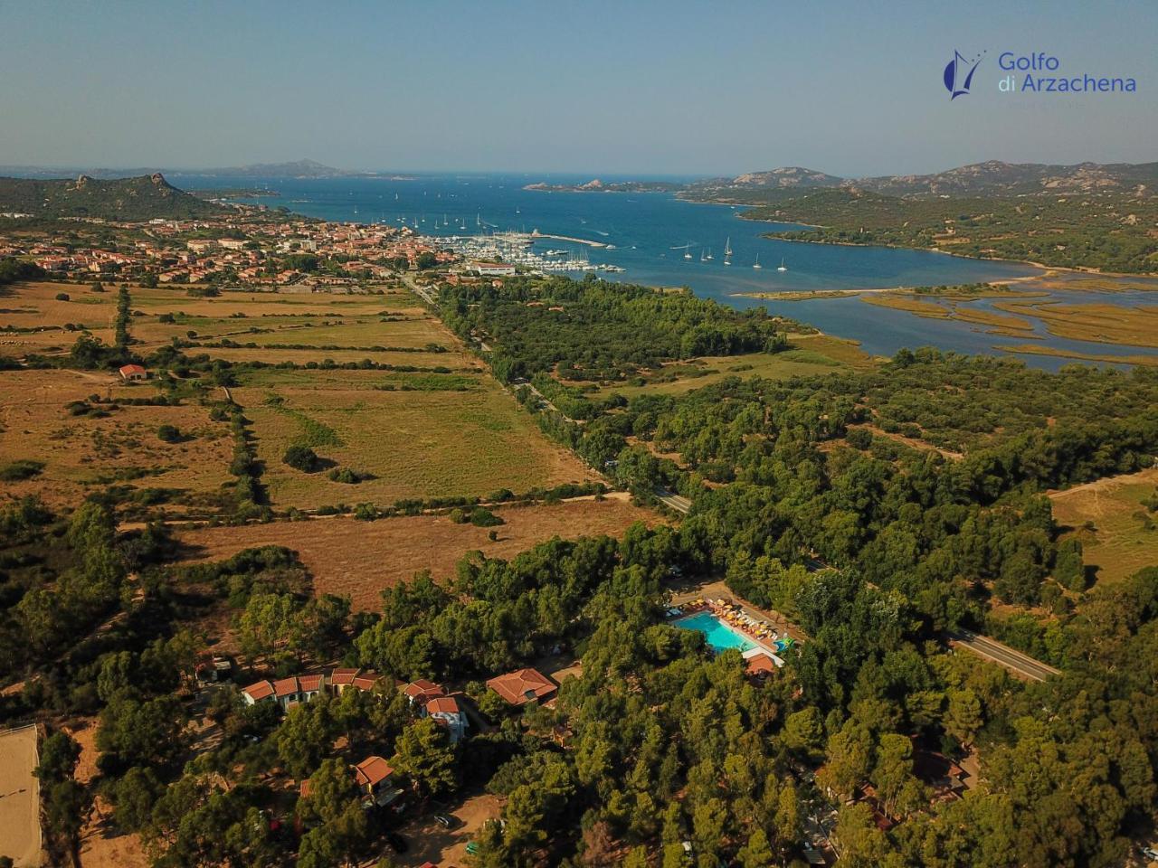 Villaggio Camping Golfo Di Arzachena กันนิโจเน ภายนอก รูปภาพ