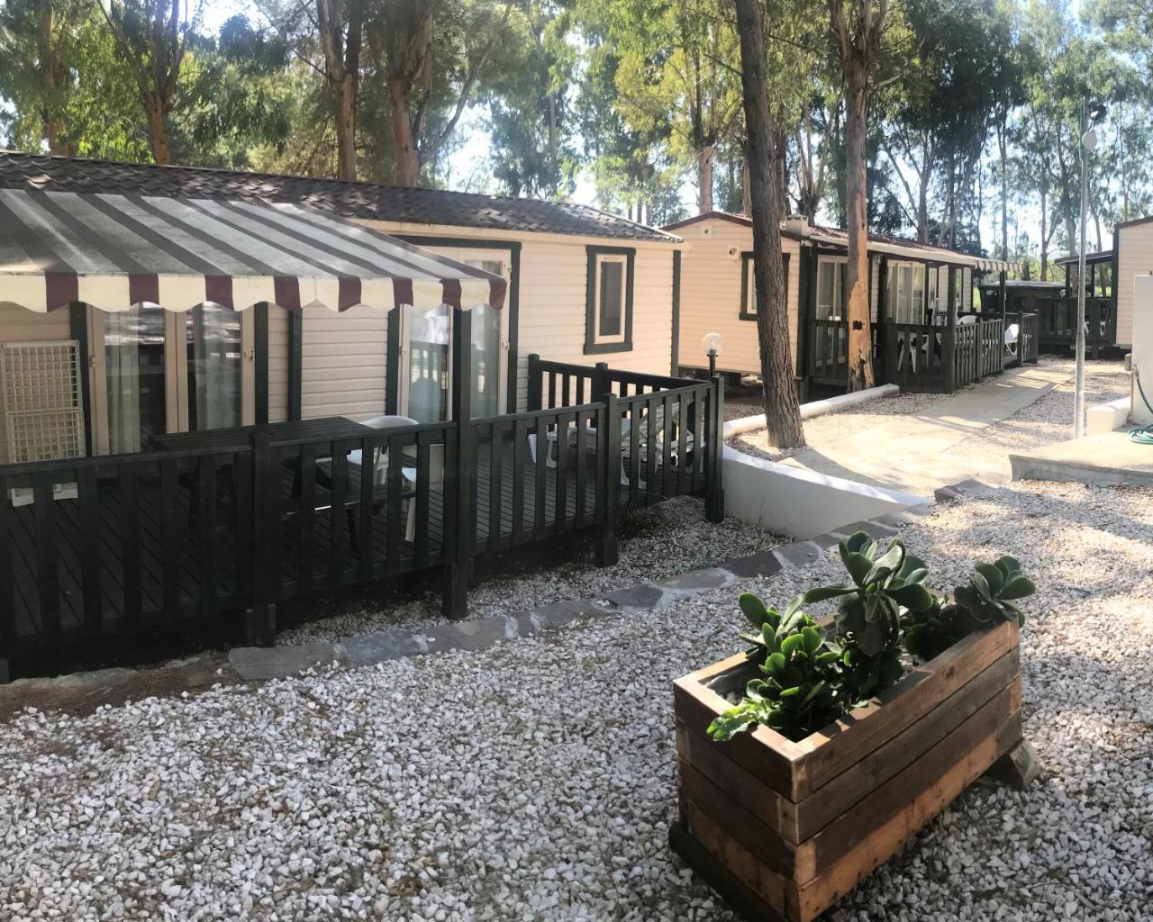 Villaggio Camping Golfo Di Arzachena กันนิโจเน ภายนอก รูปภาพ