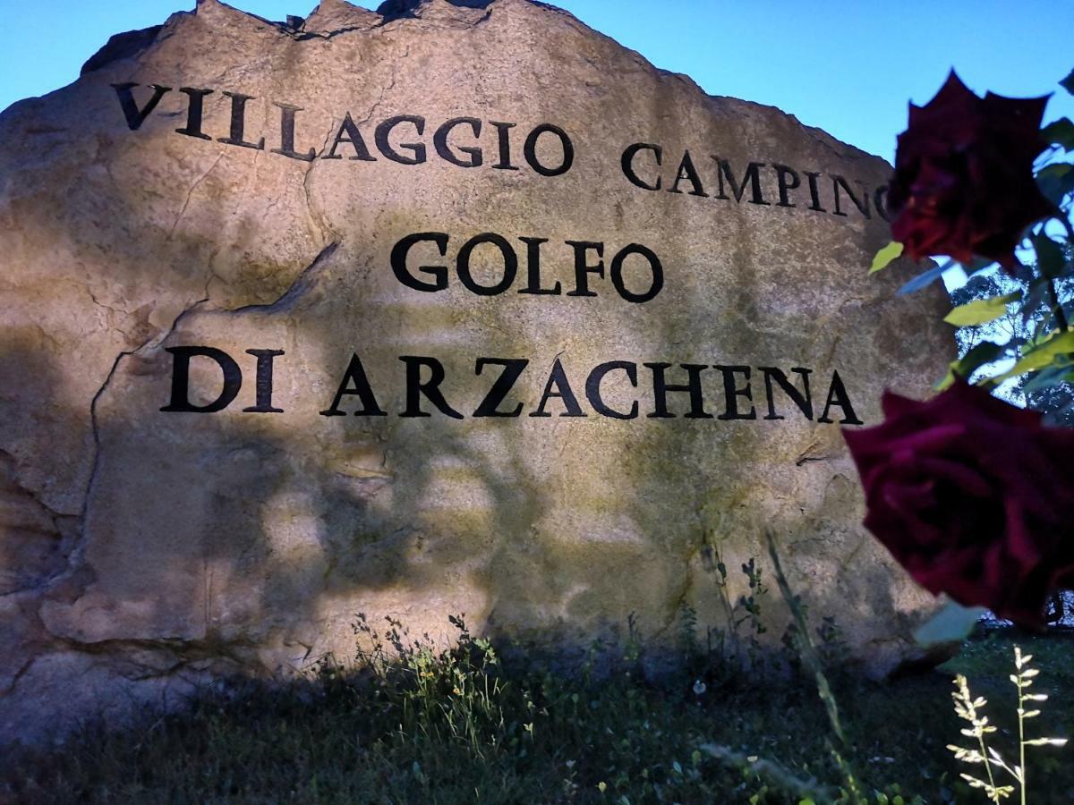 Villaggio Camping Golfo Di Arzachena กันนิโจเน ภายนอก รูปภาพ